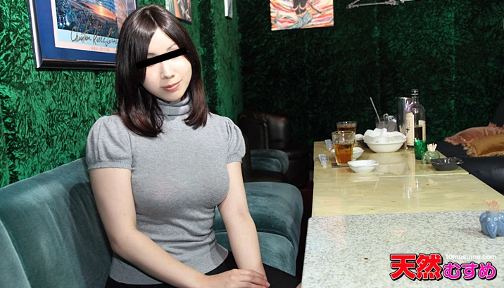 無修正 愛川聖子のエロ動画 エロい美人のお姉さんのサムネイル画像