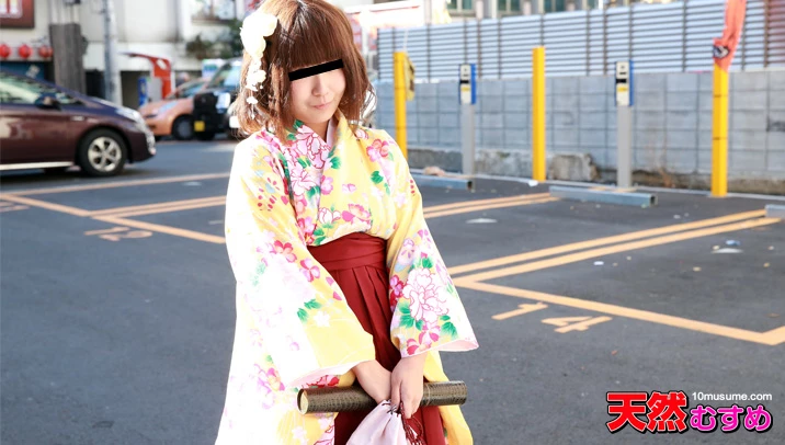 無修正 立花果音のエロ動画 卒業記念！袴でAV出演のサムネイル画像